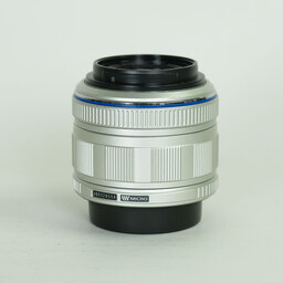 OLYMPUS M.ZUIKO DIGITAL 14-42mm F3.5-5.6 II シルバー