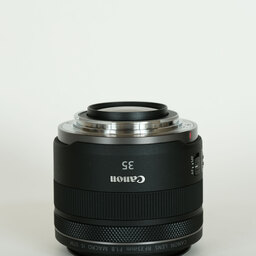 Canon RF35mm F1.8 MACRO IS STM