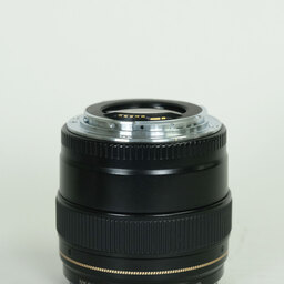 Canon EF85mm F1.8 USM Canon EF85mm F1.8 USM