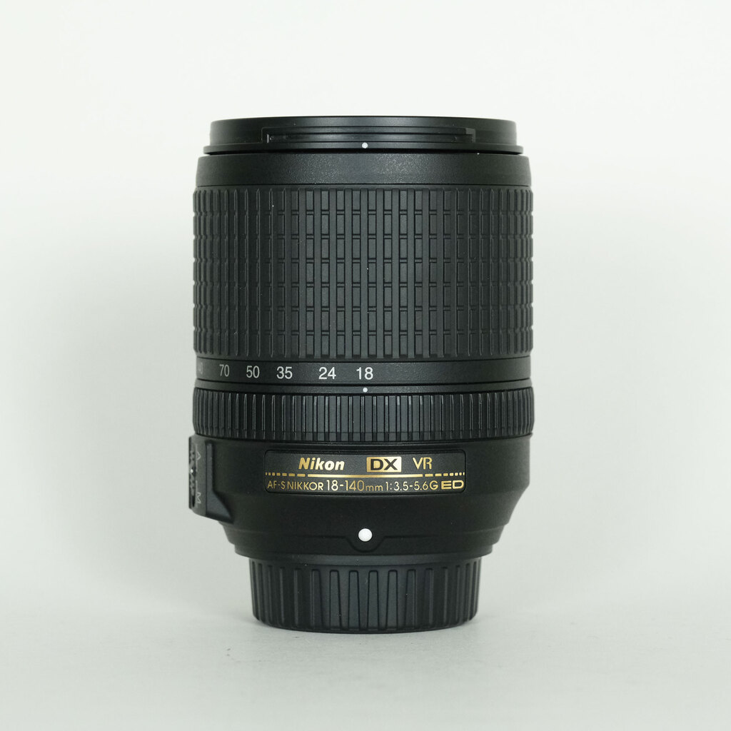 Nikon AF-S DX NIKKOR 18-140mm F3.5-5.6G ED VR