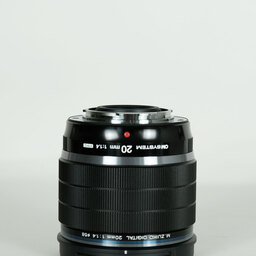 OLYMPUS M.ZUIKO DIGITAL ED 20mm F1.4 PRO