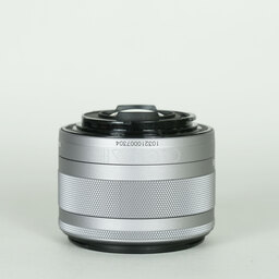 Canon EF-M15-45mm F3.5-6.3 IS STM Canon EF-M15-45mm F3.5-6.3 IS STM