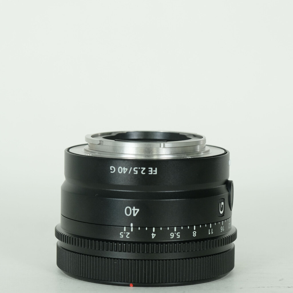 SONY FE 40mm F2.5 G SEL40F25Gの出品 | ONE SCENE（ワンシーン）