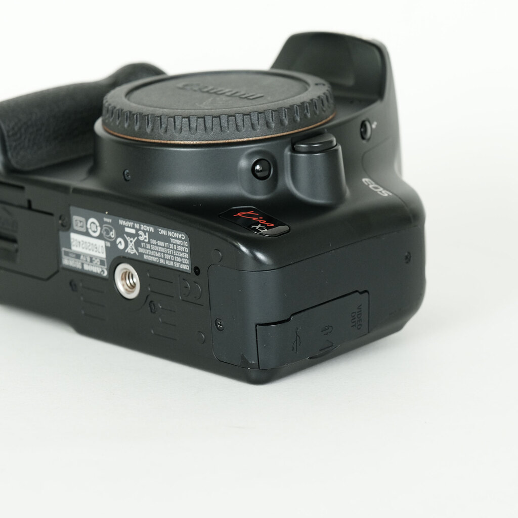 Canon EOS Kiss X2 ボディ
