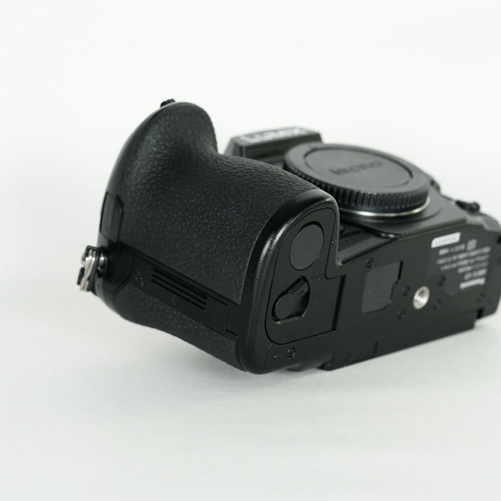 Panasonic LUMIX DC-G9 PRO