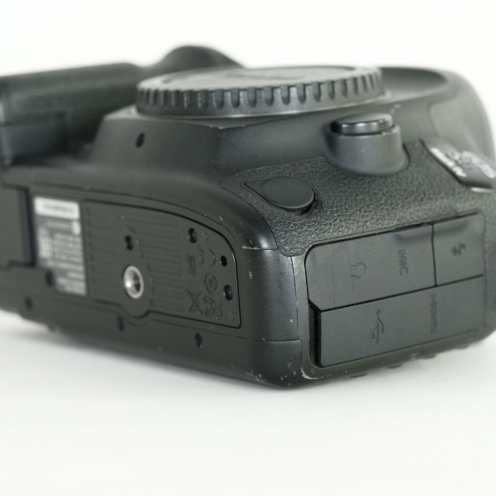 Canon EOS 5D Mark IV Canon EOS 5D Mark IV