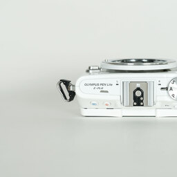 OLYMPUS PEN Lite E-PL6 ボディ ホワイト