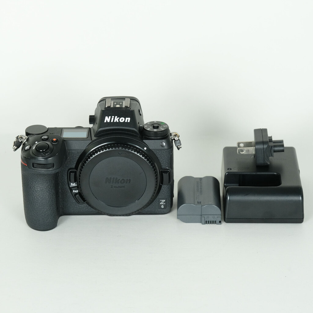 Nikon Z6 [�{�f�B]