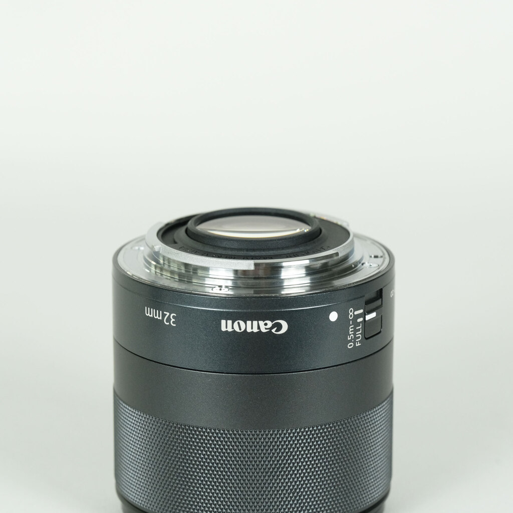 Canon EF-M32mm F1.4 STMの出品 | ONE SCENE（ワンシーン）