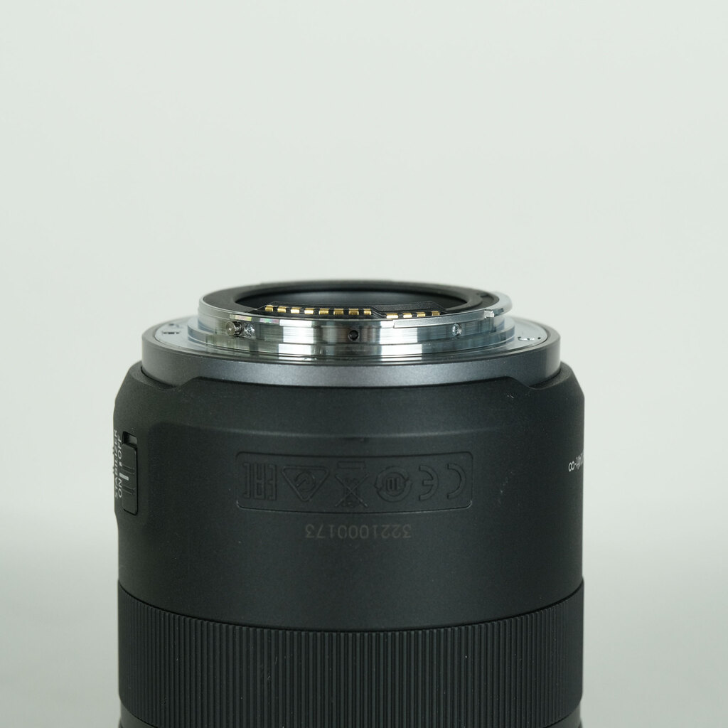 Canon RF85mm F2 MACRO IS STMの出品 | ONE SCENE（ワンシーン）