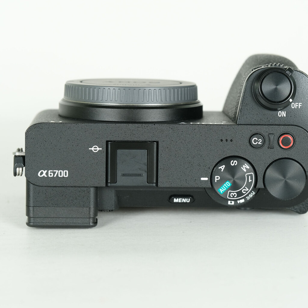 SONY α6700（ILCE-6700）の出品 | ONE SCENE（ワンシーン）