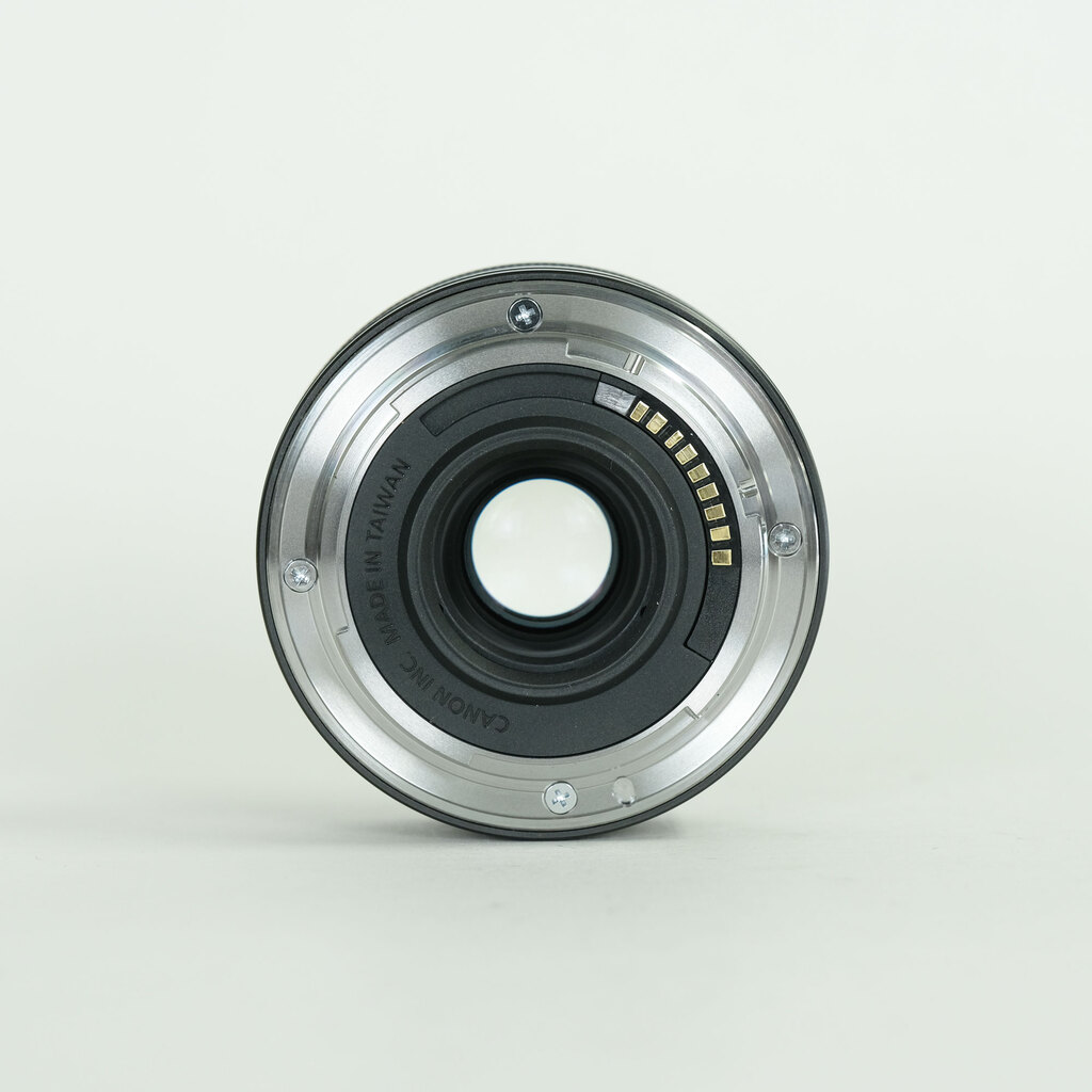 Canon EF-M22mm F2 STM