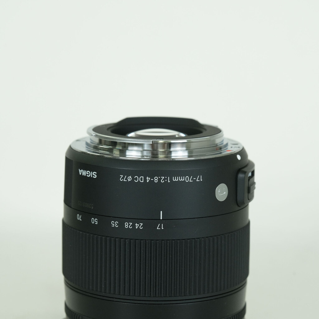 SIGMA 17-70mm F2.8-4 DC MACRO OS HSM | Contemporary [キヤノンEF用]