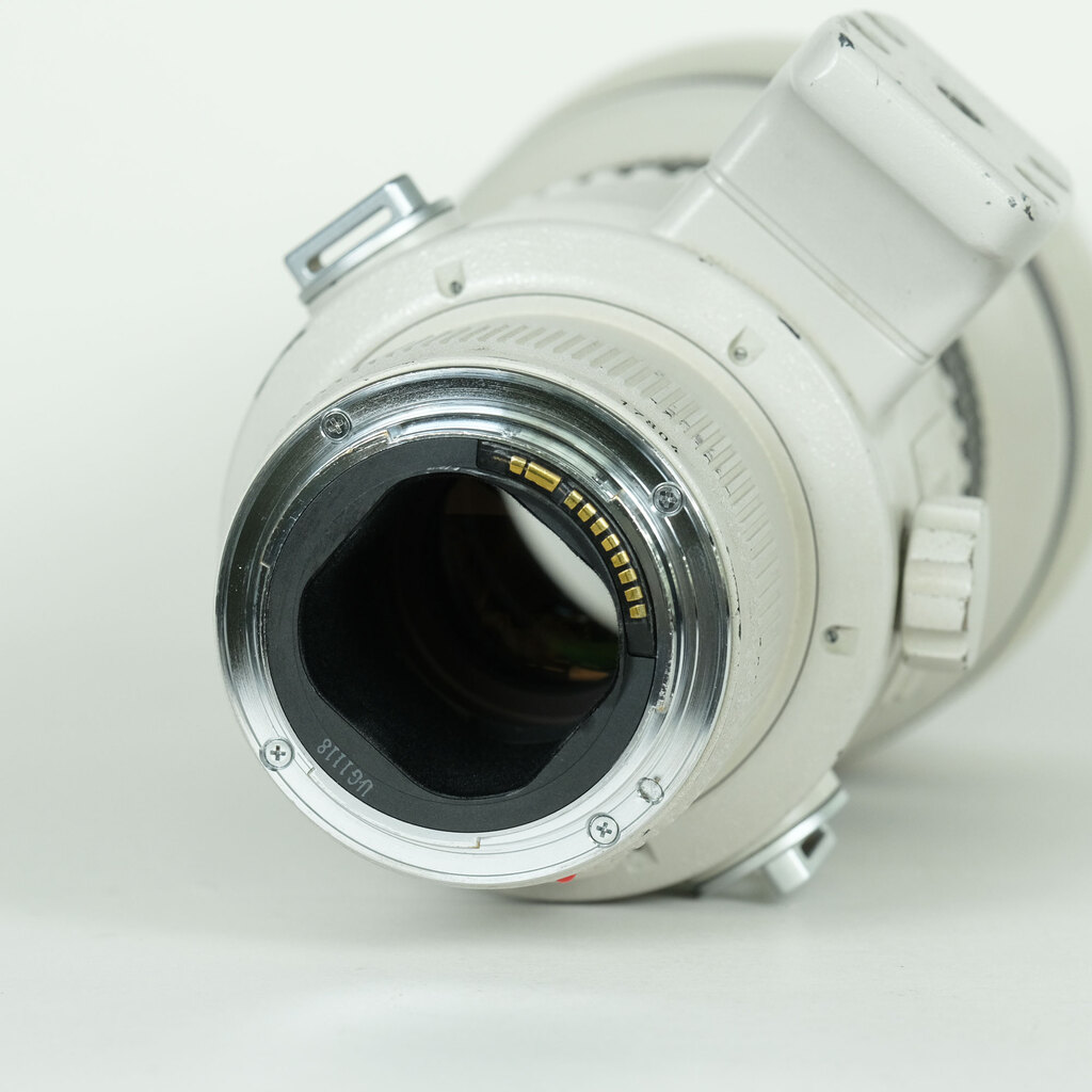 Canon EF300mm F2.8L USM Canon EF300mm F2.8L USM