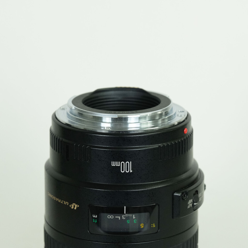 Canon EF100mm F2.8 マクロ USM
