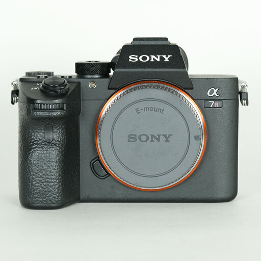 SONY α7R III(ILCE-7RM3) SONY α7R III(ILCE-7RM3)