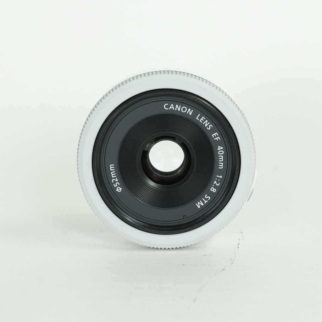 Canon EF40mm F2.8 STM ホワイト
