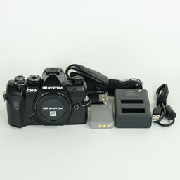 OM SYSTEM OM-5 Mark II ボディ ブラック