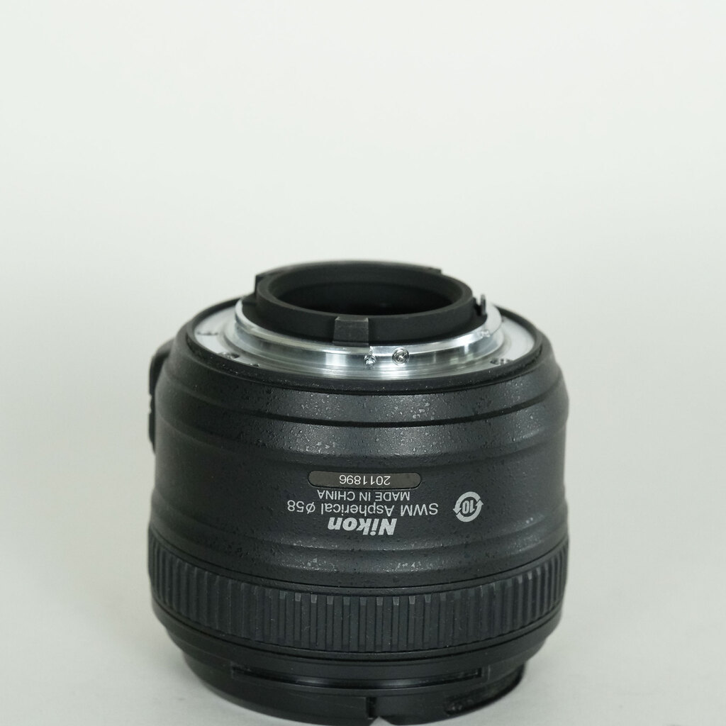 Nikon AF-S NIKKOR 50mm f/1.8G Nikon AF-S NIKKOR 50mm f/1.8G