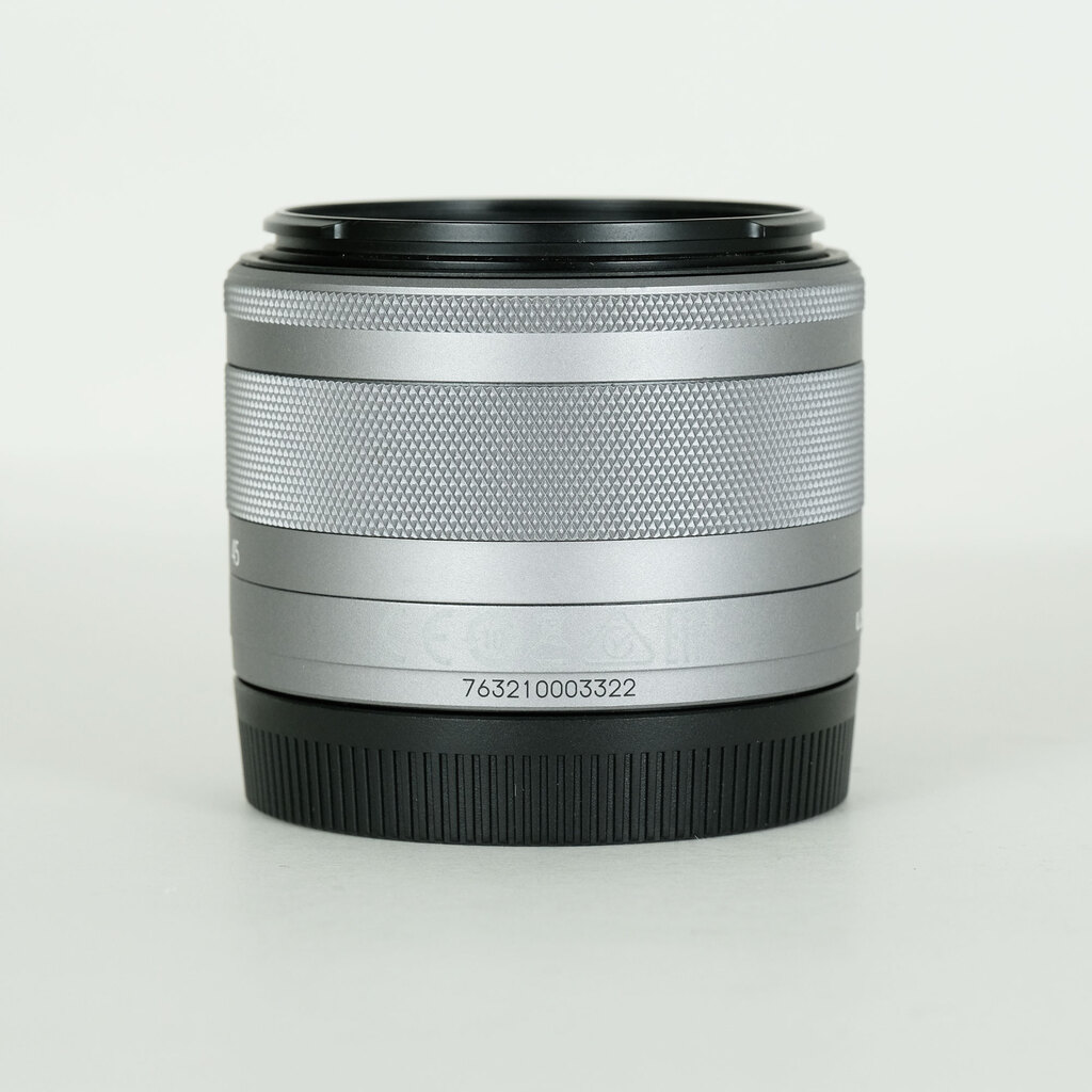 Canon EF-M15-45mm F3.5-6.3 IS STM