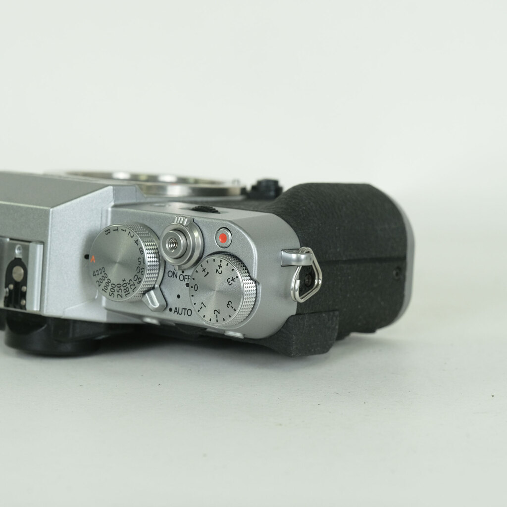 FUJIFILM X-T10 ボディ シルバー