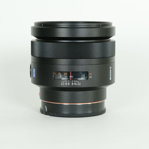 SONY Planar T*85mm F1.4 ZA SAL85F14Z SONY Planar T*85mm F1.4 ZA SAL85F14Z