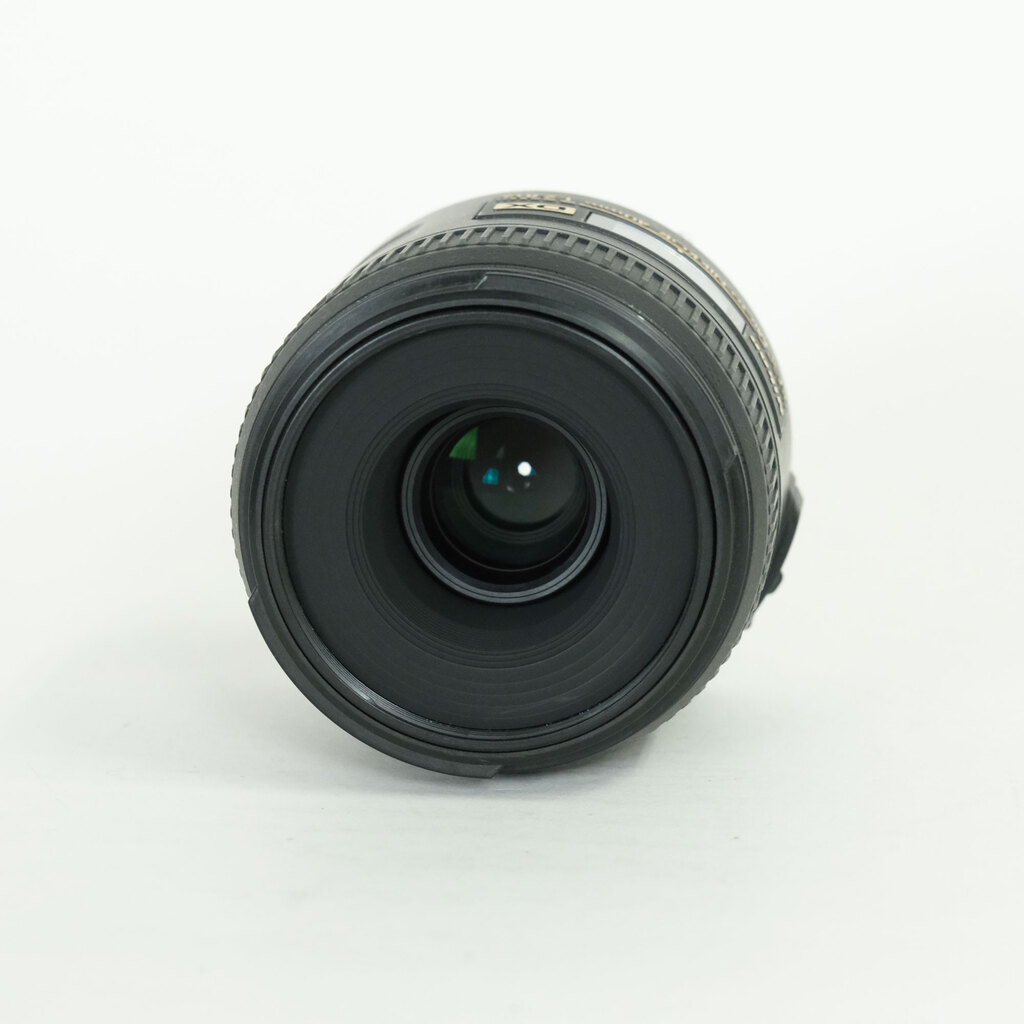 Nikon AF-S DX Micro NIKKOR 40mm f/2.8G