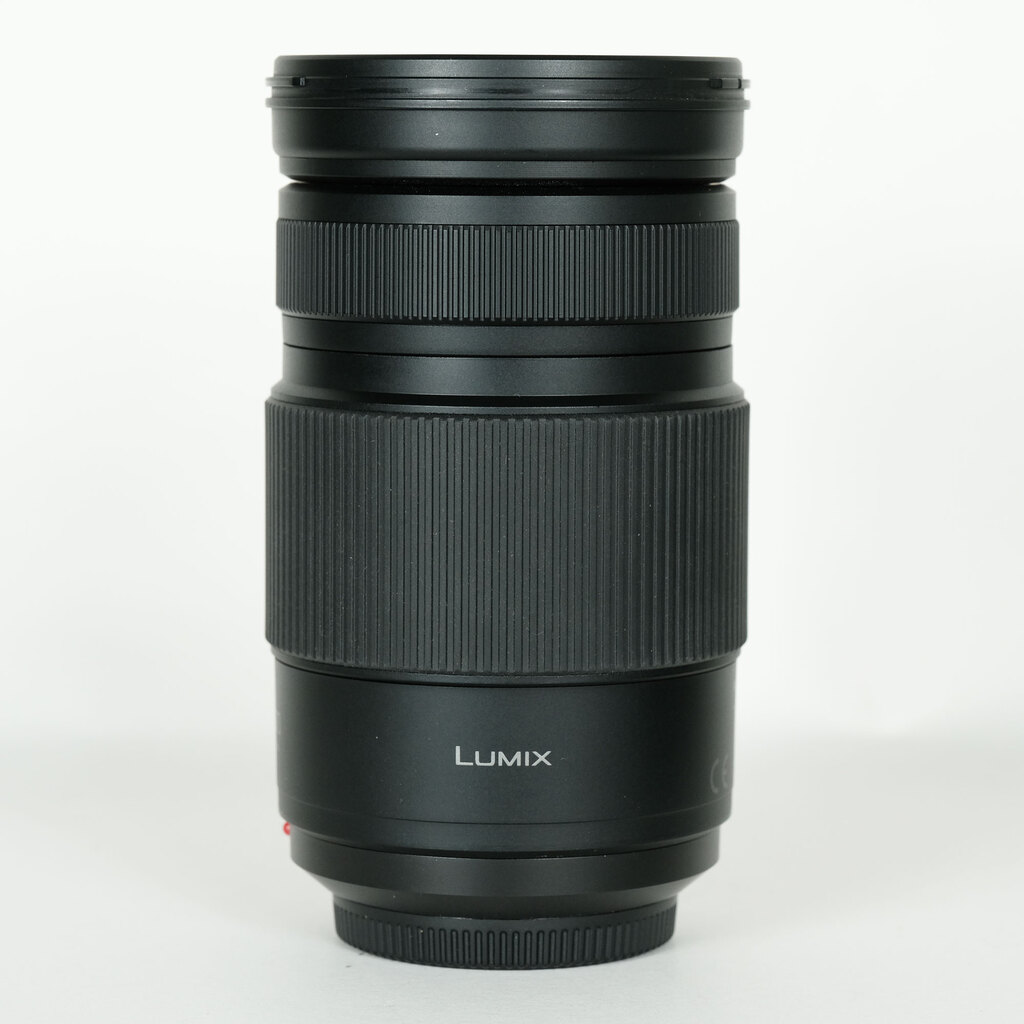 Panasonic LUMIX G VARIO 100-300mm / F4.0-5.6 II / POWER O.I.S.