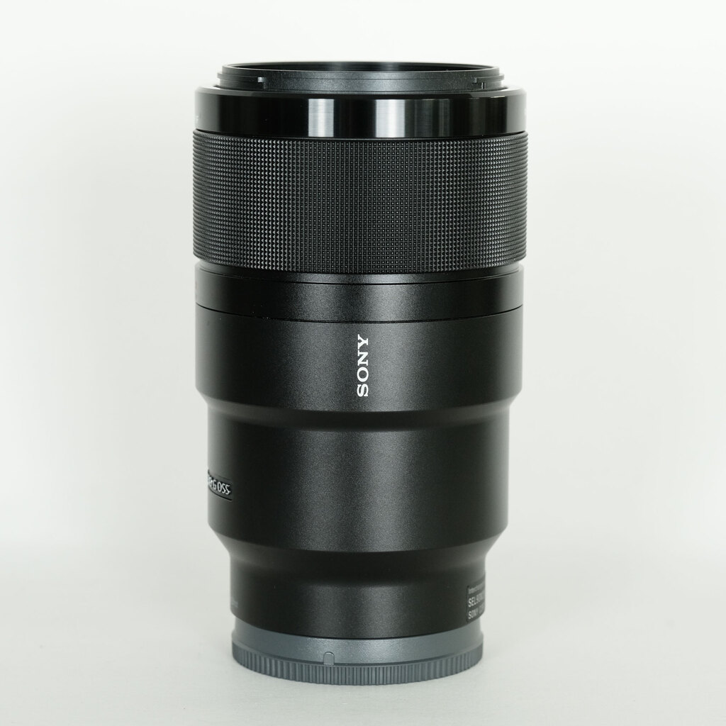 SONY FE 90mm F2.8 Macro G OSS SEL90M28G
