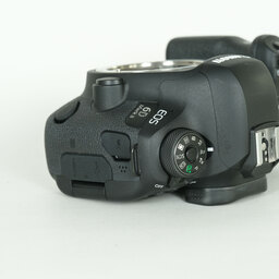 Canon EOS 6D Mark II