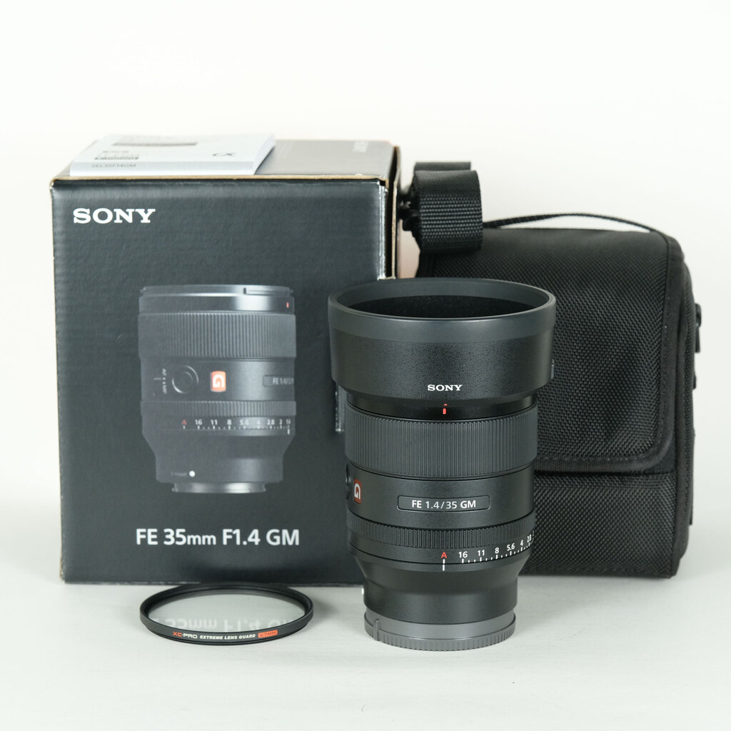 SONY FE 35mm F1.4 GM SEL35F14GMの出品 | ONE SCENE（ワンシーン）