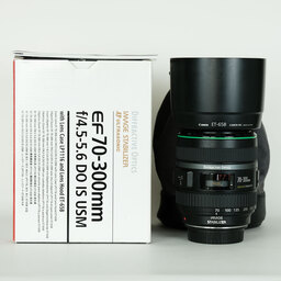 Canon EF70-300mm F4.5-5.6 DO IS USM