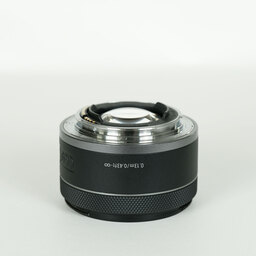 Canon RF16mm F2.8 STM