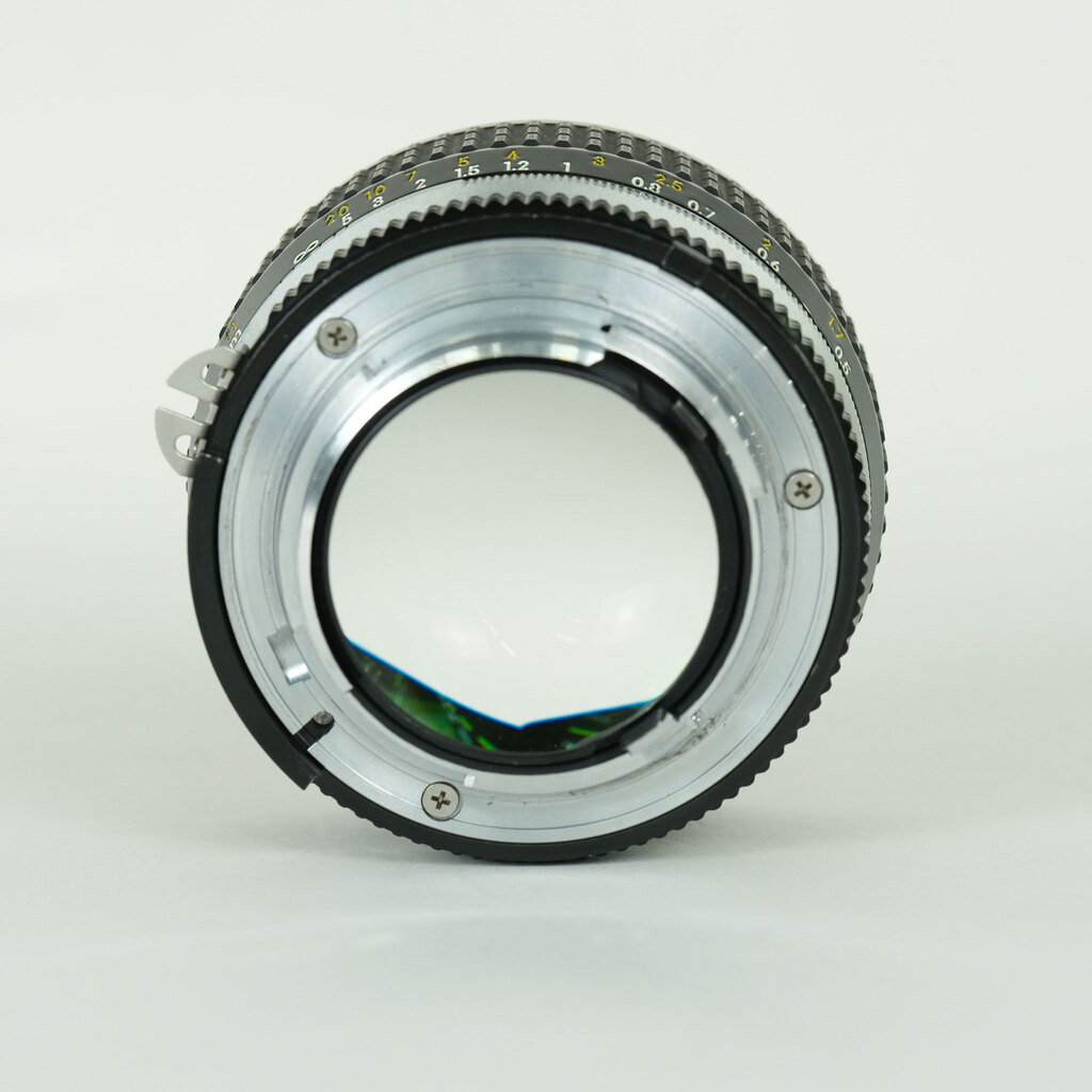 Nikon Ai Nikkor 50mm F1.2Sの出品 | ONE SCENE（ワンシーン）