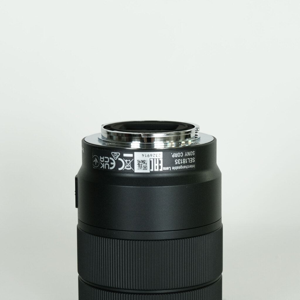 SONY E 18-135mm F3.5-5.6 OSS SEL18135