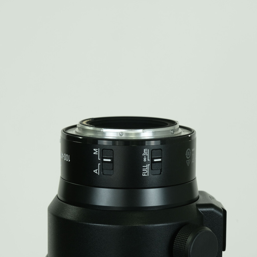 Nikon NIKKOR Z 100-400mm f/4.5-5.6 VR S Nikon NIKKOR Z 100-400mm f/4.5-5.6 VR S