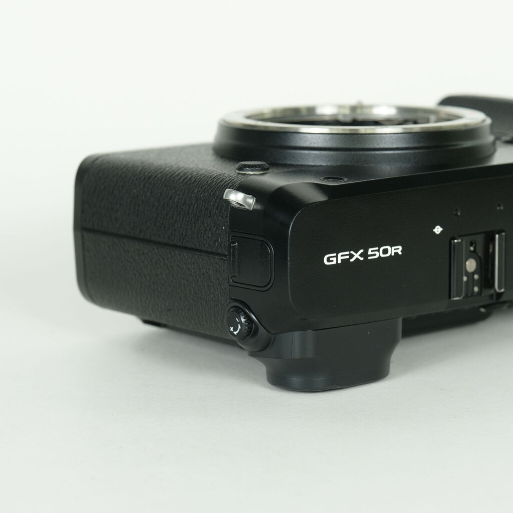 FUJIFILM GFX 50R FUJIFILM GFX 50R