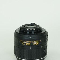 Nikon AF-S DX NIKKOR 18-55mm f3.5-5.6G VR II