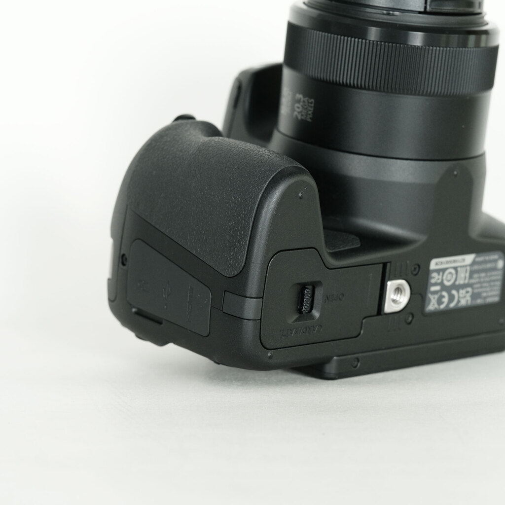 Canon PowerShot SX70 HS