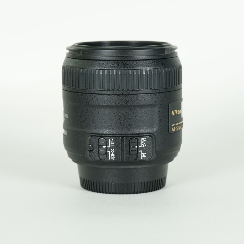 Nikon AF-S DX Micro NIKKOR 40mm f/2.8Gの出品 | ONE SCENE（ワンシーン）
