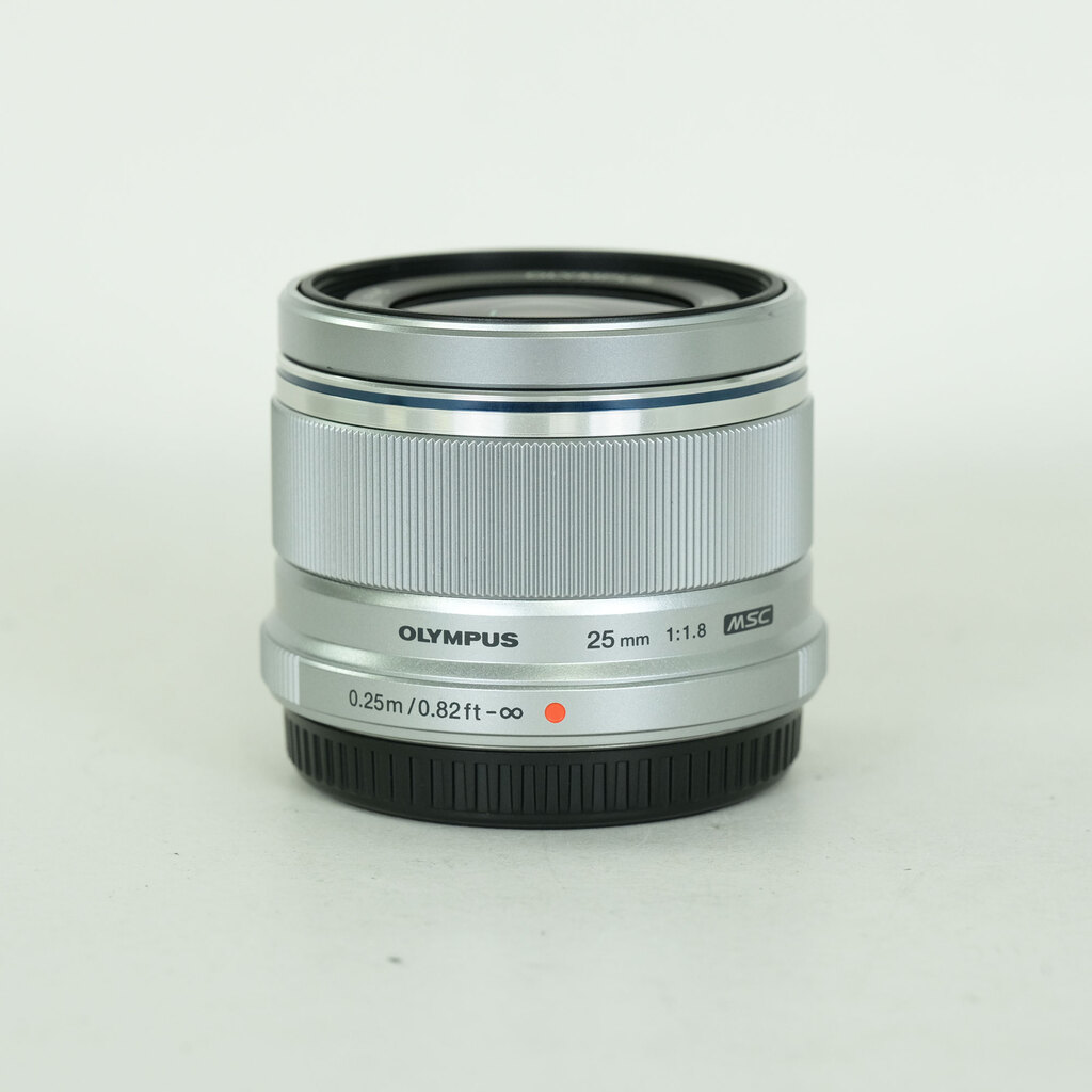 OLYMPUS M.ZUIKO DIGITAL 25mm F1.8 OLYMPUS M.ZUIKO DIGITAL 25mm F1.8