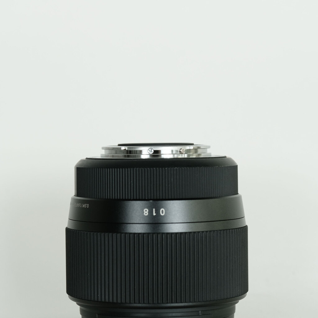 SIGMA 56mm F1.4 DC DN｜Contemporary [マイクロフォーサーズ用]