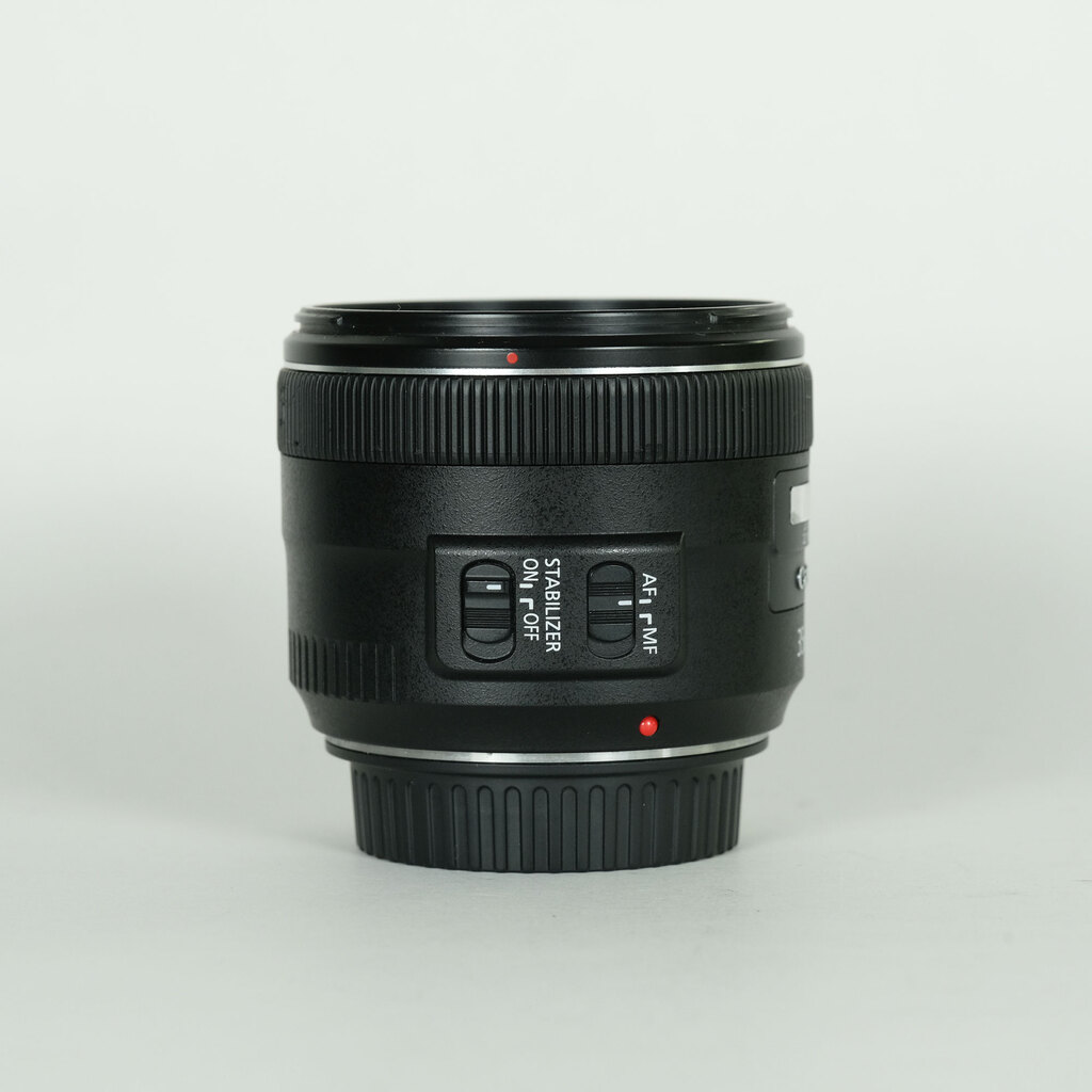 Canon EF35mm F2 IS USM Canon EF35mm F2 IS USM