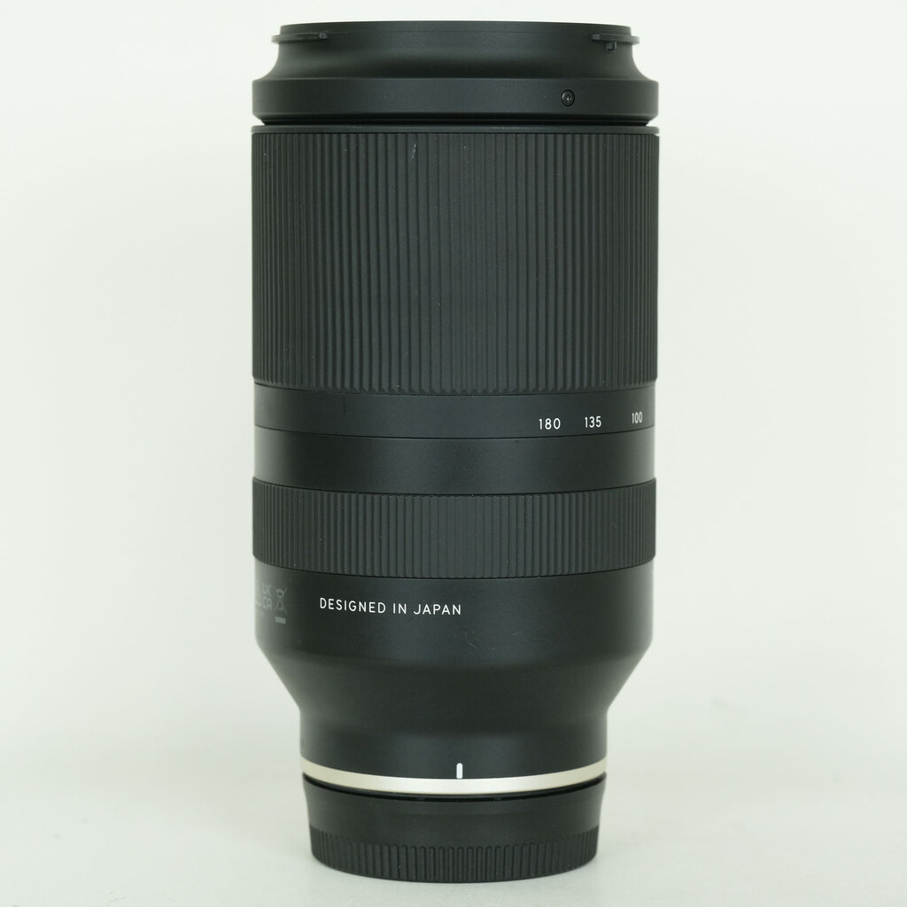 TAMRON 70-180mm F/2.8 Di III VXD (Model A056) [ ソニーE用 ]