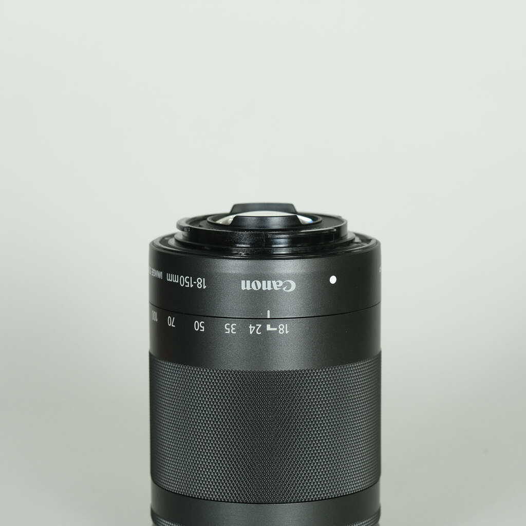 Canon EF-M18-150mm F3.5-6.3 IS STM