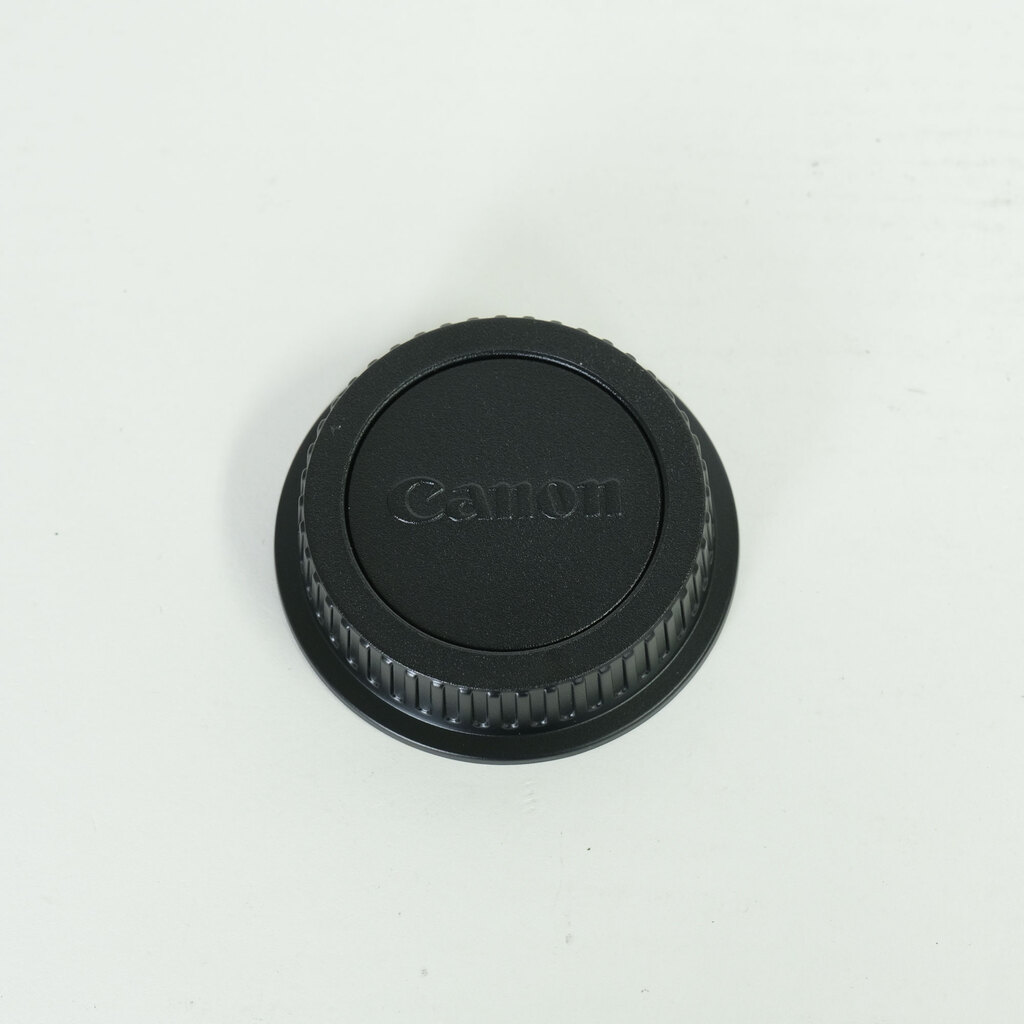 Canon EF-S18-55mm F3.5-5.6 IS STM Canon EF-S18-55mm F3.5-5.6 IS STM