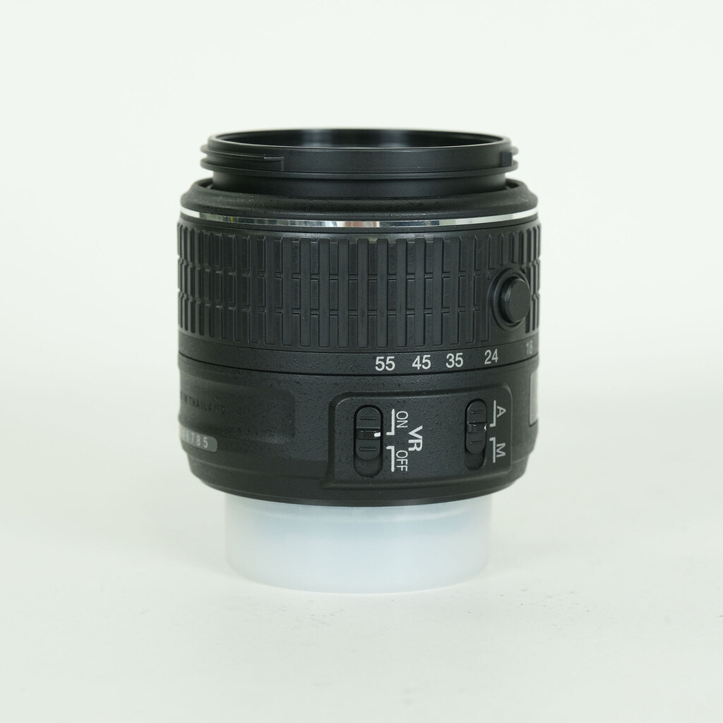 Nikon AF-S DX NIKKOR 18-55mm f3.5-5.6G VR II