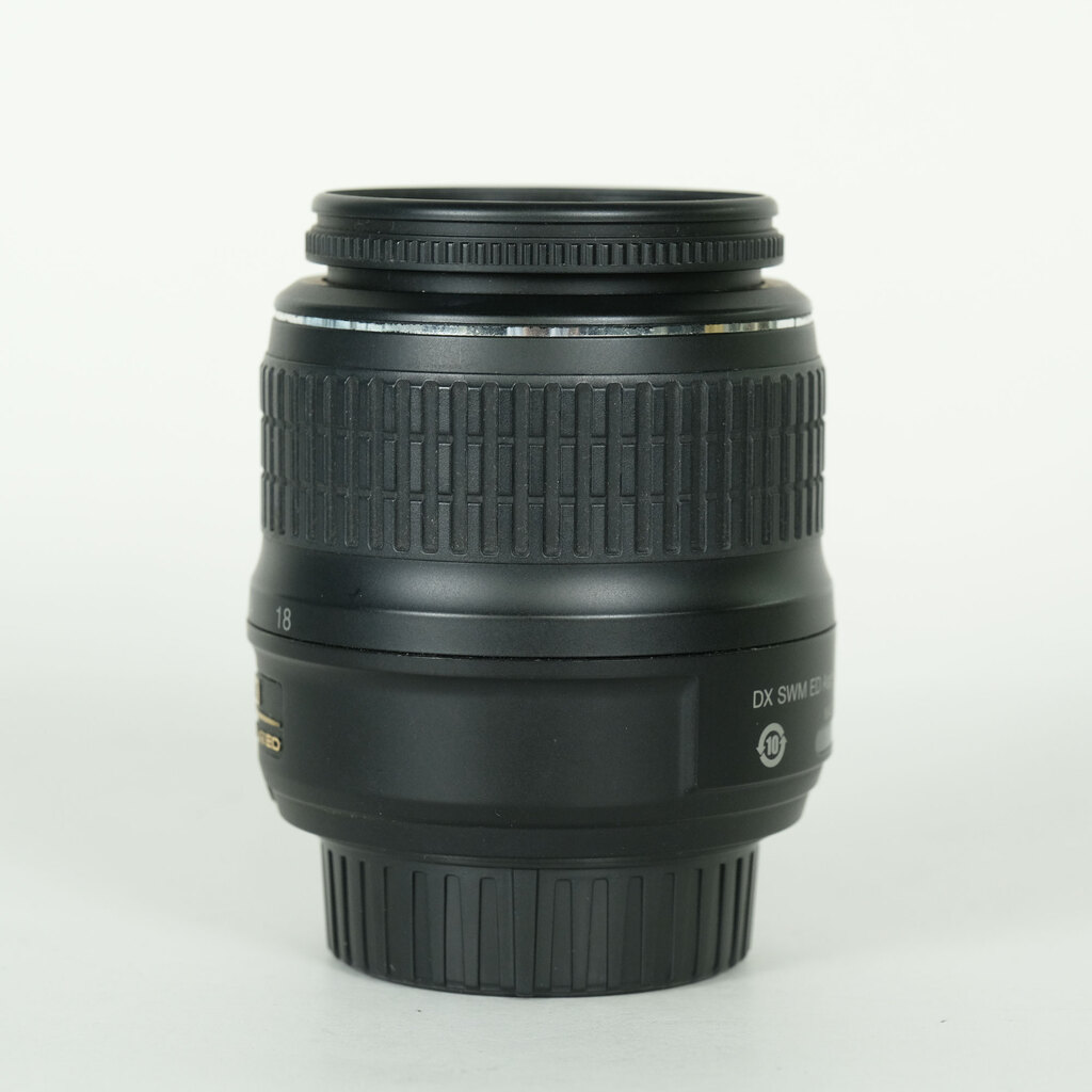 Nikon AF-S DX Zoom-Nikkor 18-55mm F3.5-5.6G ED II ブラック
