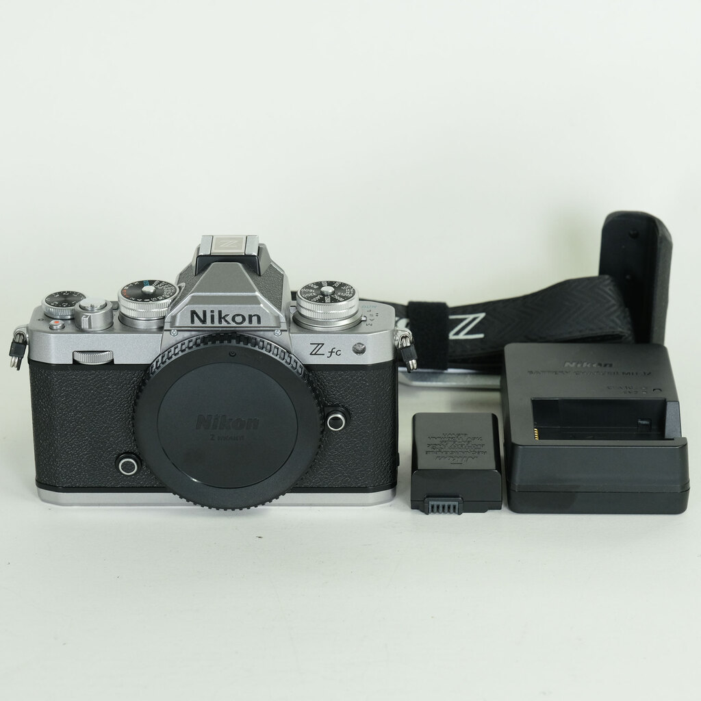 Nikon Z fc