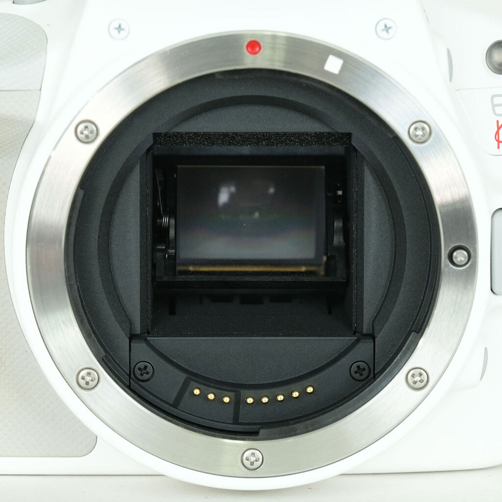 Canon EOS Kiss X7 ボディ ホワイト